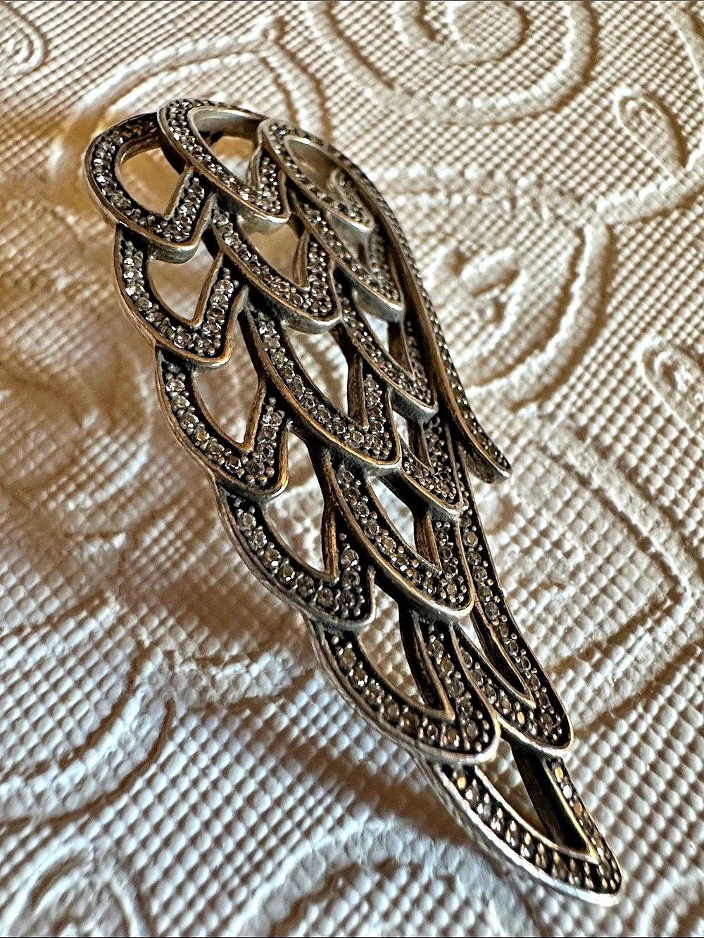 Pandora Feather pendant in Silver